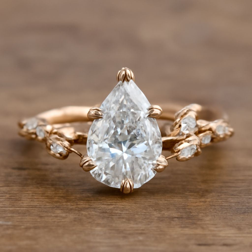 Pear Shaped Engagement Ring: A Complete Buying Guide for Teardrop and Pear Cut Styles